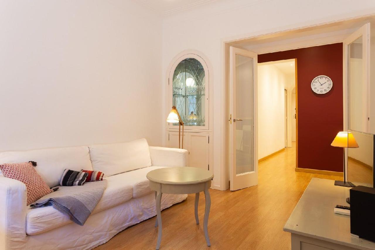 Fantastic Apartment Near Placa Francesc Macia In L'Eixample Esquerra Barselona Dış mekan fotoğraf